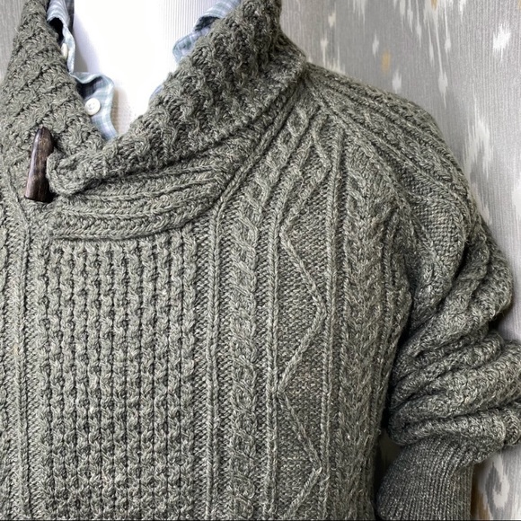 Ralph Lauren polo cableknit sweater large - Picture 6 of 16